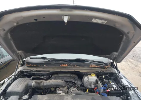 2021 Ram 1500 Big Horn 4X4 5'7 Box из США, поврежденный, VIN 1C6SRFFT0MN596407